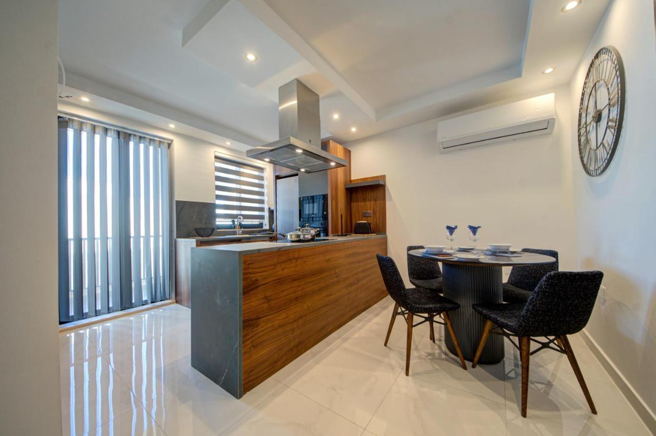 Central Apartments San Pawl il-Baħar Extérieur photo