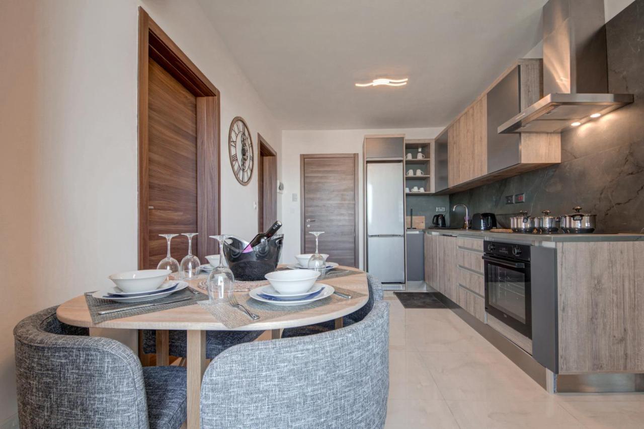 Central Apartments San Pawl il-Baħar Extérieur photo