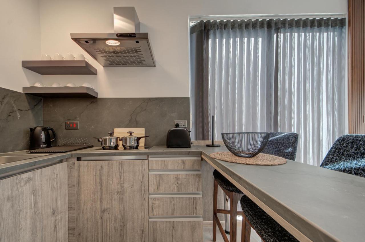 Central Apartments San Pawl il-Baħar Extérieur photo