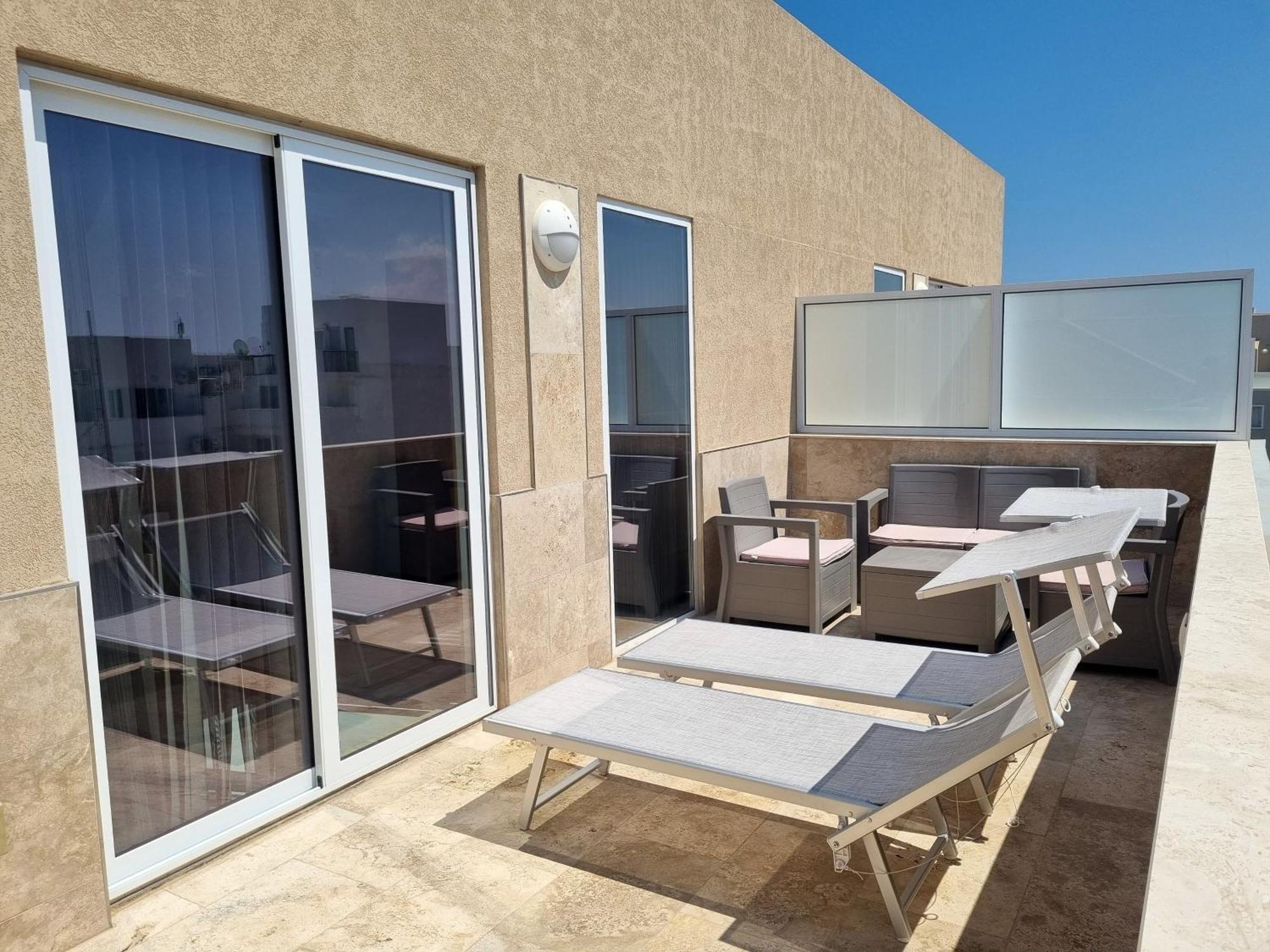 Central Apartments San Pawl il-Baħar Extérieur photo